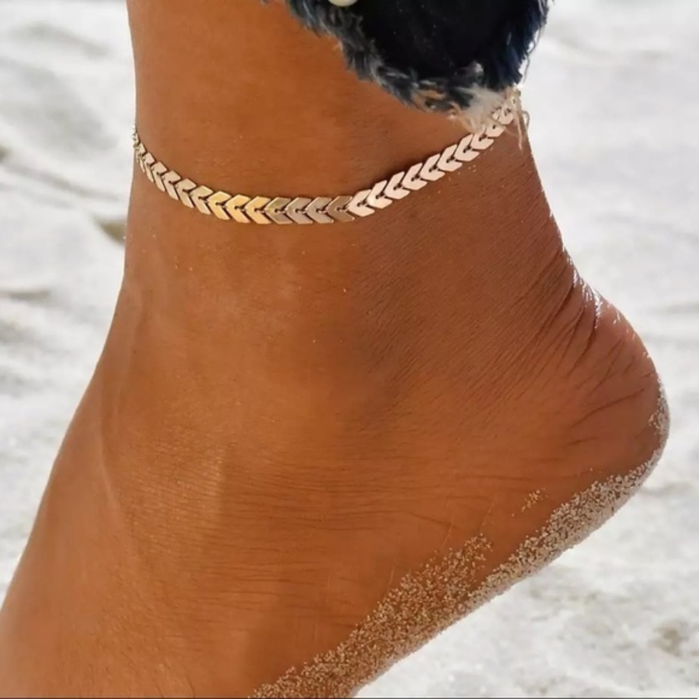 3/$30 💛 Gold Anklet